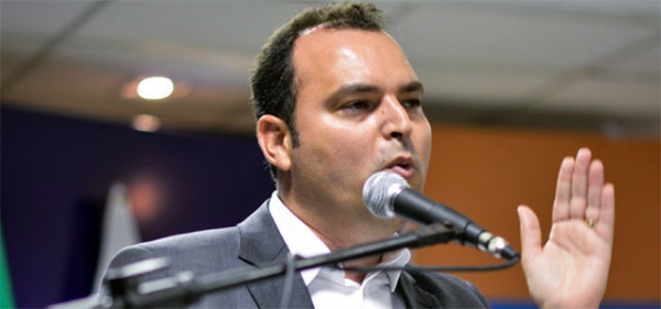 Secret�rio de Educa��o � declarado revel em processo do TCE