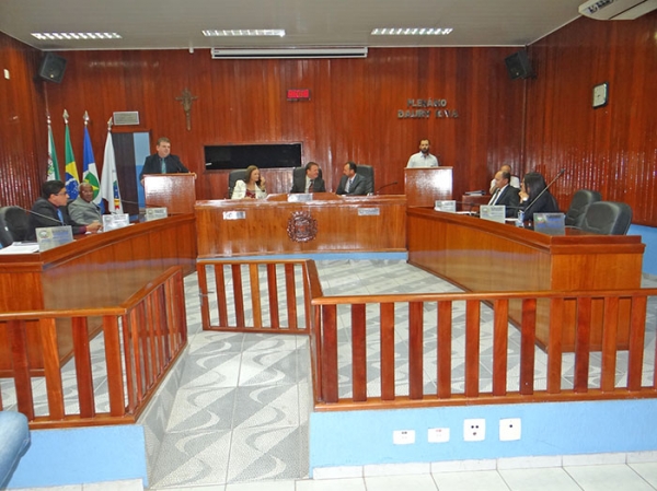 C�mara de Vereadores de Juara antecipar� sess�es ordin�rias das 20 horas para as 19h30.