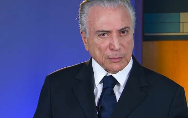 Ap�s informa��o sobre grava��o de Temer vir � tona, deputados gritam 