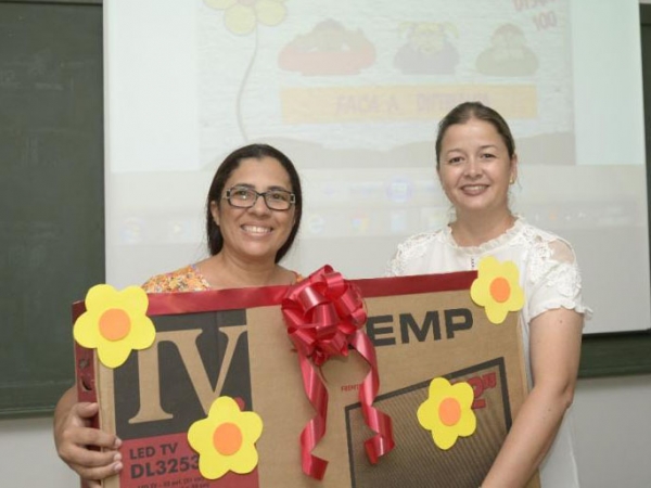 ERRATA: Muro da E.E. Comendador Jos� Dias vence na competi��o pela mais bela obra