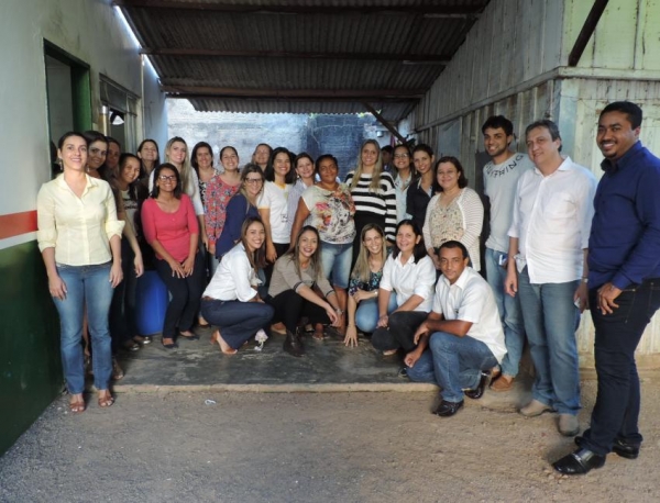�Dona Maria� se aposenta e recebe homenagem especial dos servidores municipais