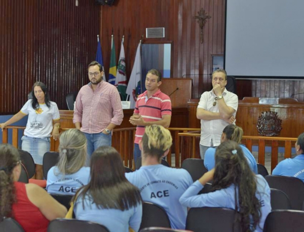 Secret�rio de Sa�de se re�ne com ACS e ACE para discutir a regulariza��o da categoria
