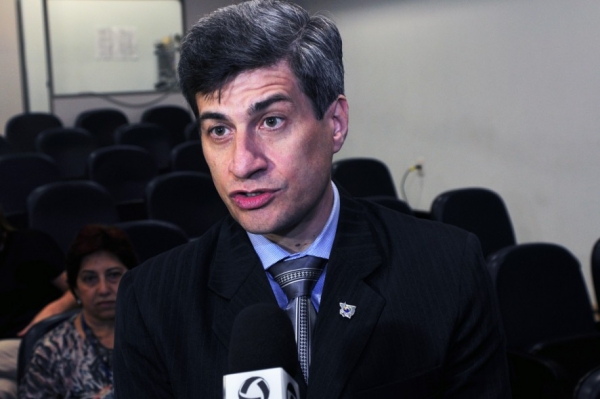 Para driblar crise, Governo n�o descarta aumento de impostos