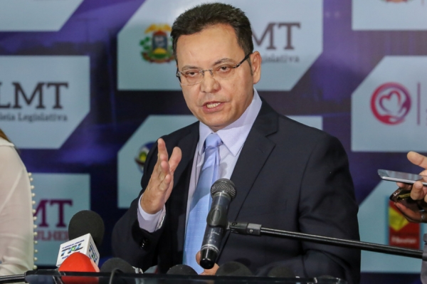 �O Silval agiu por maldade ou teve confus�o mental�, diz Botelho