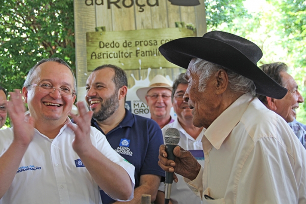 Governo investe R$ 4 milh�es na agricultura familiar do noroeste.