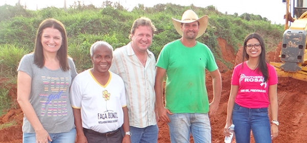 Vereadores visitam obras nas estradas na MT 220,  Agrossan e Linha Sirena