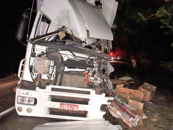 36 feridos e um morto em acidente com �nibus que saiu de Ju�na na noite de ter�a-feira