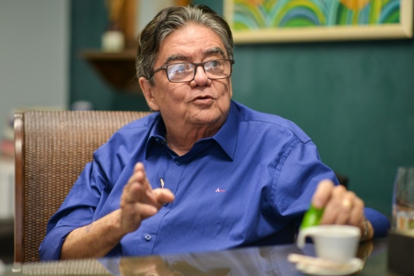Aliado diz que F�varo 
