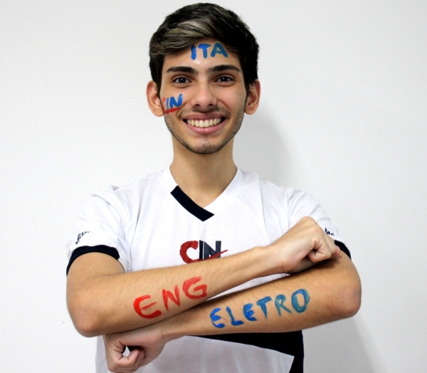 Estudante de MT � aprovado no ITA, melhor faculdade de Engenharia do pa�s