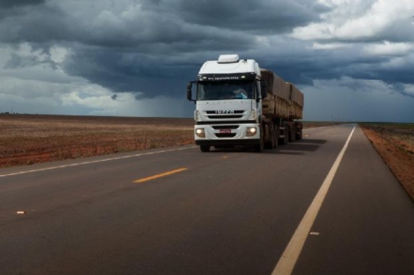 Licita��o para privatiza��o de rodovias � aberta e empresas devem assumir em junho