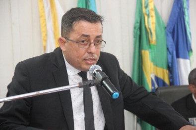 MPE pede afastamento de vereador por 
