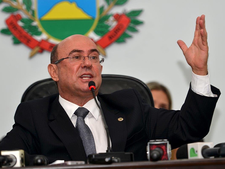 Ex-deputado jos� Riva � condenado a 26 anos de pris�o; penas j� somam 71 anos 