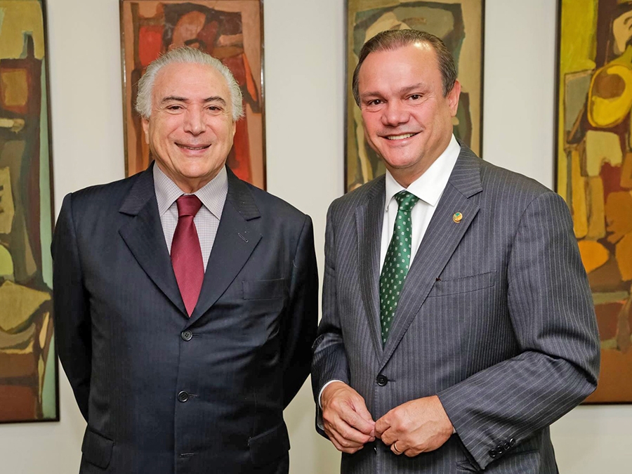 Temer assina tr�s decretos que garantem regulariza��o fundi�ria para 70 mil em Mato Grosso