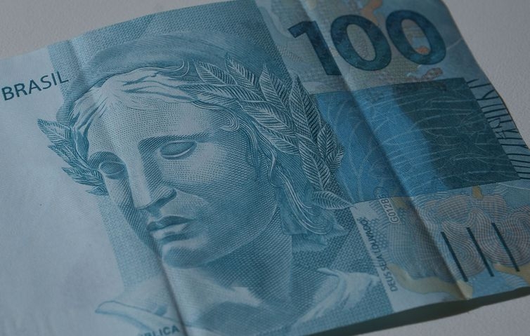 Lucro dos bancos corresponde a 14% do custo do cr�dito