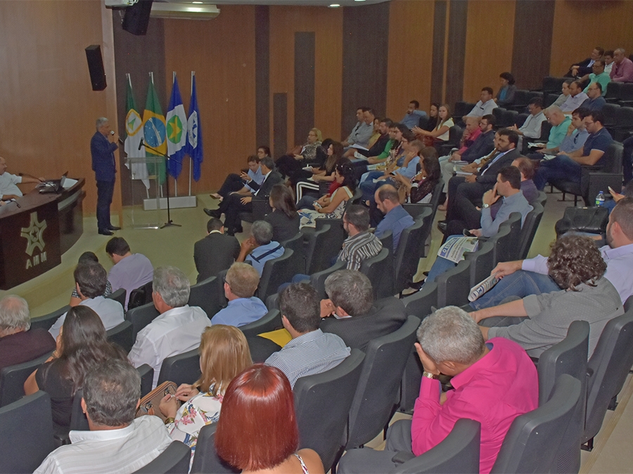 AMM e CNM orientam munic�pios sobre recupera��o de receitas