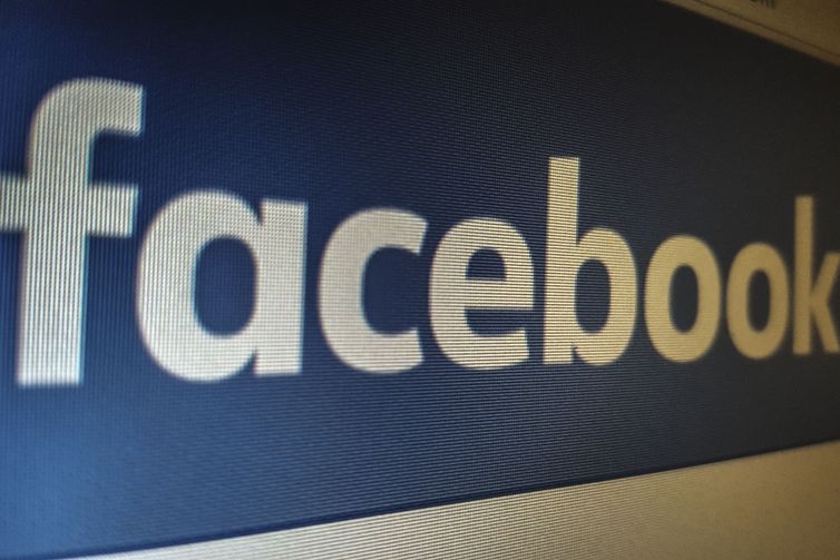 Aplicativo d� transpar�ncia e dificulta abusos no Facebook