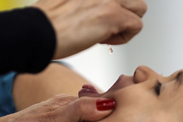 Vacina��o termina hoje; postos abrem amanh� onde meta n�o foi atingida