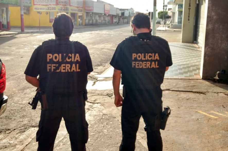 PF faz opera��o contra quadrilha que desviou mais de R$ 2 mi