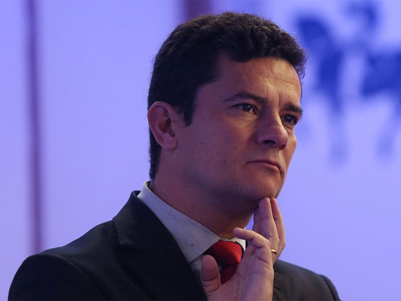 Comando da equipe de Bolsonaro avalia que Sergio Moro aceitar� ser ministro
