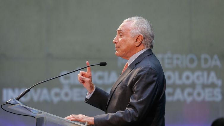 Brasil est� preparado para substituir m�dicos cubanos, afirma Temer