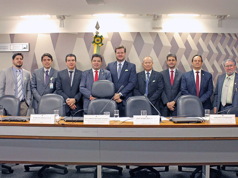 Audi�ncia p�blica debate produ��o de etanol de milho no Centro-Oeste