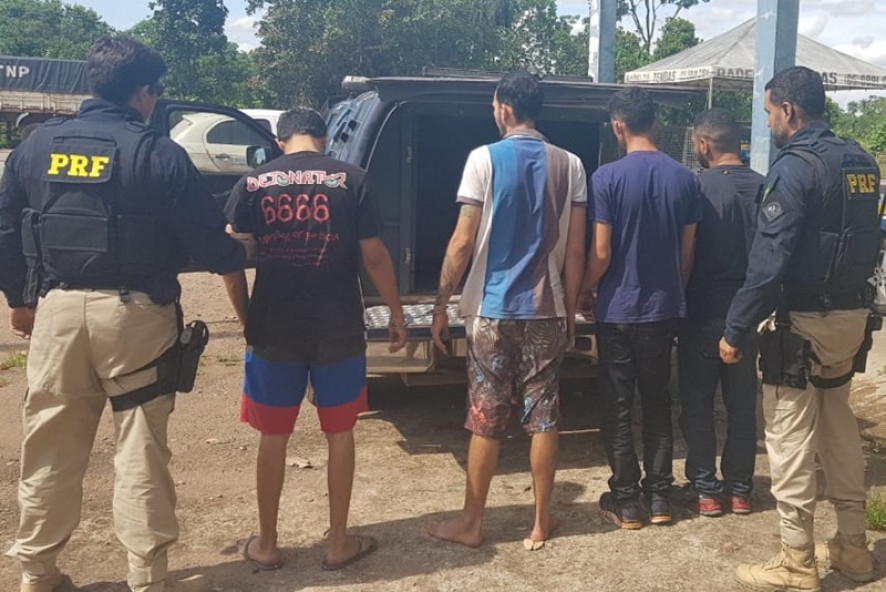 Oito pessoas s�o presas por invas�o a banco no interior de MT