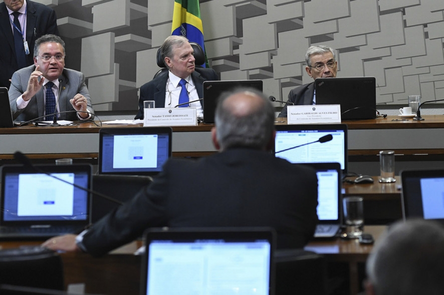 Senado aprova libera��o do FEX e MT deve receber R$ 510 mi