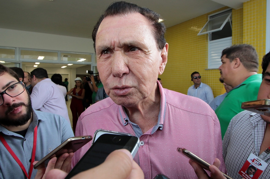 Sem espa�o, MDB decide n�o participar do Governo de Mendes