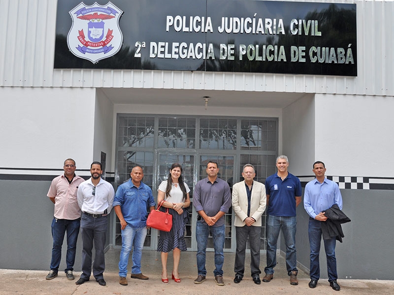  Obra de reforma da 2� DP e Central de Flagrantes � entregue � Pol�cia Civil