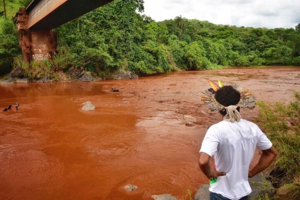 Monitoramento mostra que �gua do Rio Paraopeba apresenta risco � sa�de