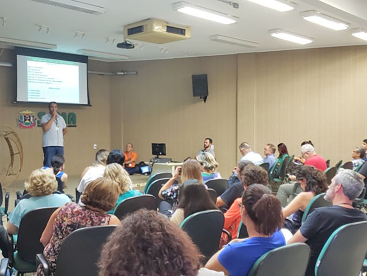 Servidores da Sema aderem a movimento de paralisa��o geral no dia 12 de fevereiro