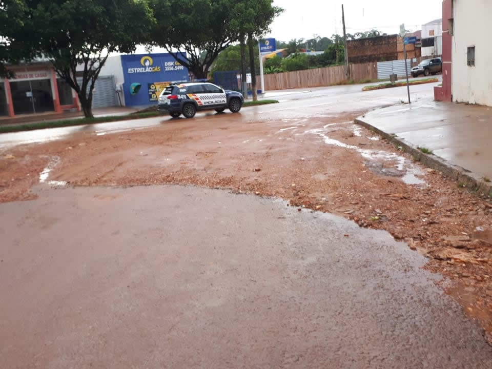 Quando a popula��o n�o faz a sua parte, n�o pode reclamar.