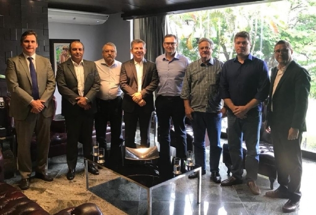 Governador anuncia reabertura de frigorifico com gera��o de 300 novas vagas de emprego.