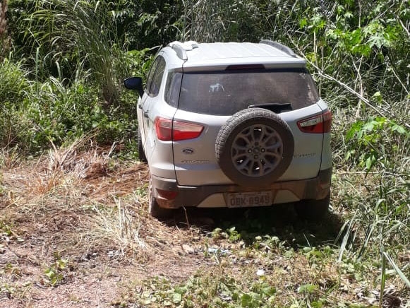 Pol�cia Civil prende dois por participa��o em latroc�nio de sargento da PM