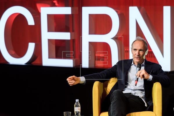 Criador da World Wide Web alerta para amea�as � rede que completa 30 anos