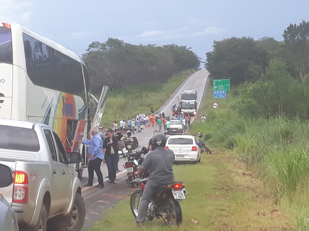 Parte de pista desmorona ap�s chuvas e BR-174 � interditada entre MT e RO