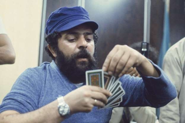 Instituto Lula arrecada R$ 625 mil em leil�o de fotos do ex-presidente
