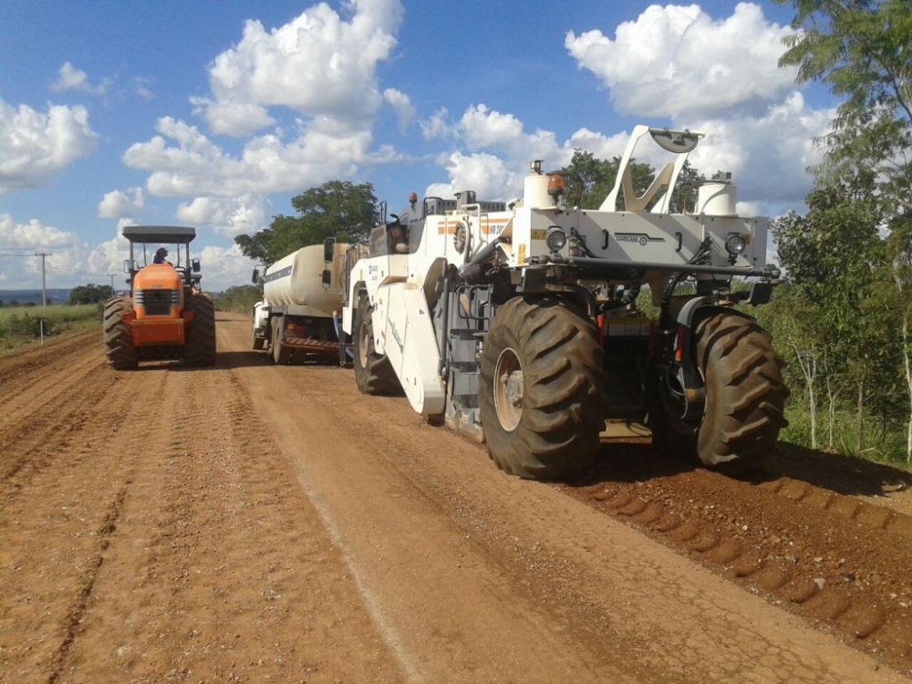 Ordens de servi�o de obras contemplam 9 regi�es principais de Mato Grosso