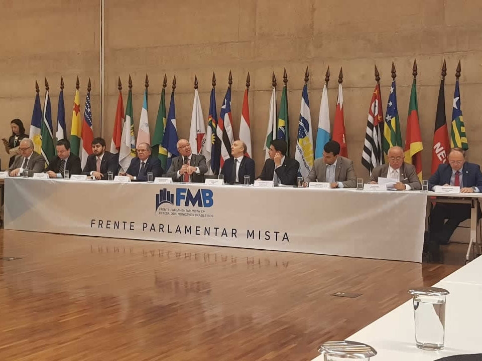 AMM participa de reuni�o sobre pauta municipalista em tramita��o no Congresso Nacional