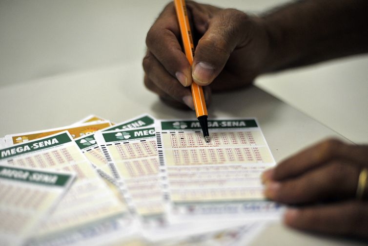 Mega-Sena sorteia hoje pr�mio de R$ 170 milh�es; o maior deste ano