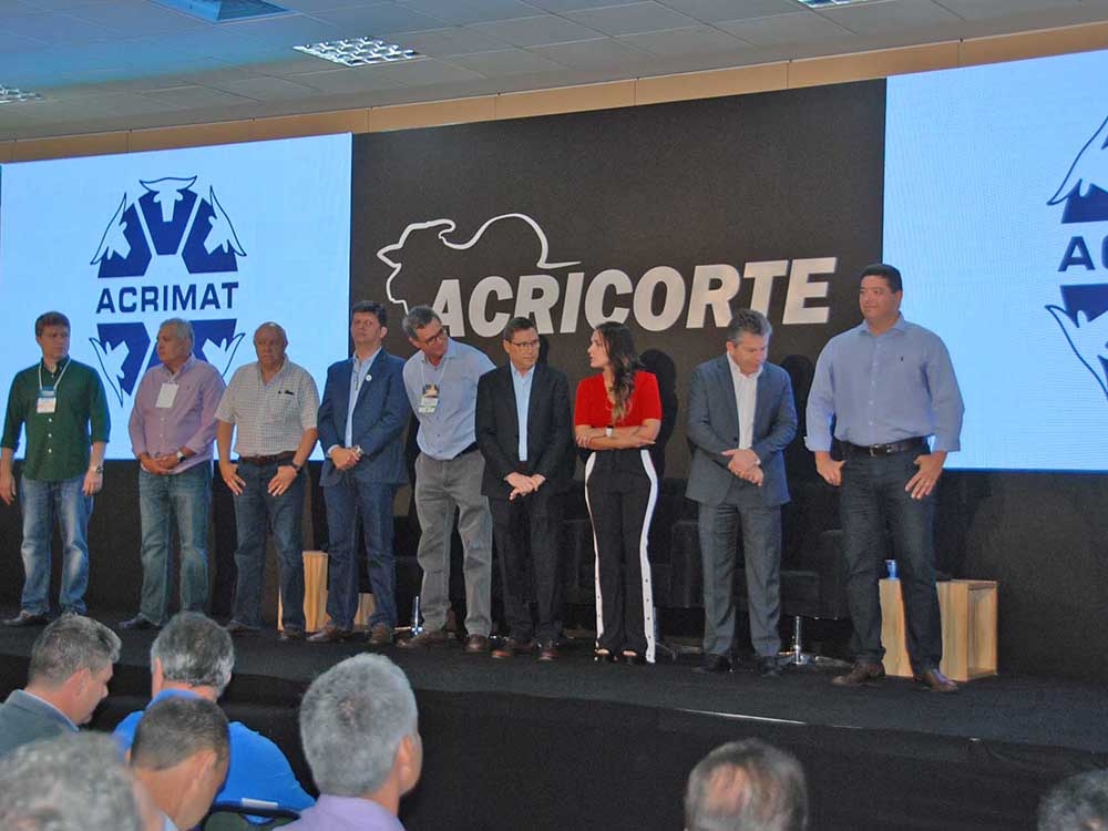 �Estado pode criar melhores condi��es aos produtores�, afirma governador na abertura da Acricorte