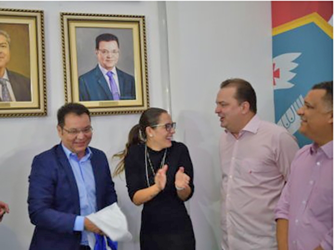 Eduardo Botelho � recebido com homenagem na Assembleia Legislativa