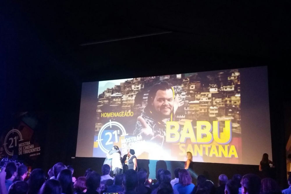 Cinemas t�m at� janeiro para garantir acessibilidade a cegos e surdos