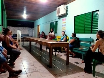 35� Zona Eleitoral de Ju�na realiza palestra para 30 fam�lias