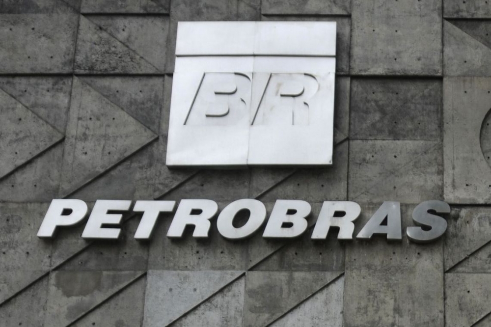 Petrobras diz que monitora pre�o internacional do petr�leo