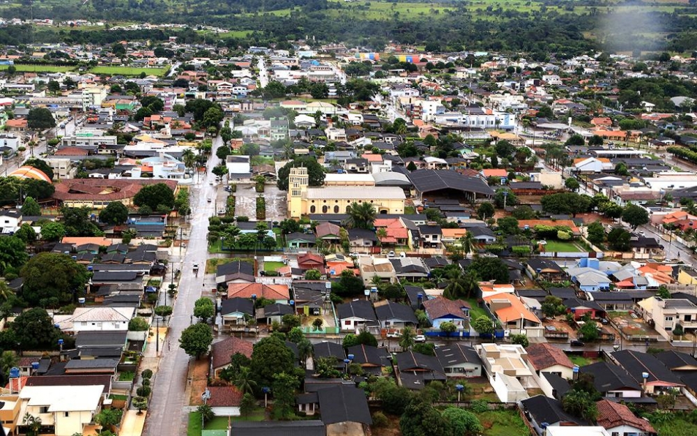 Liminar pro�be vendas e determina obras para regulariza��o de loteamento