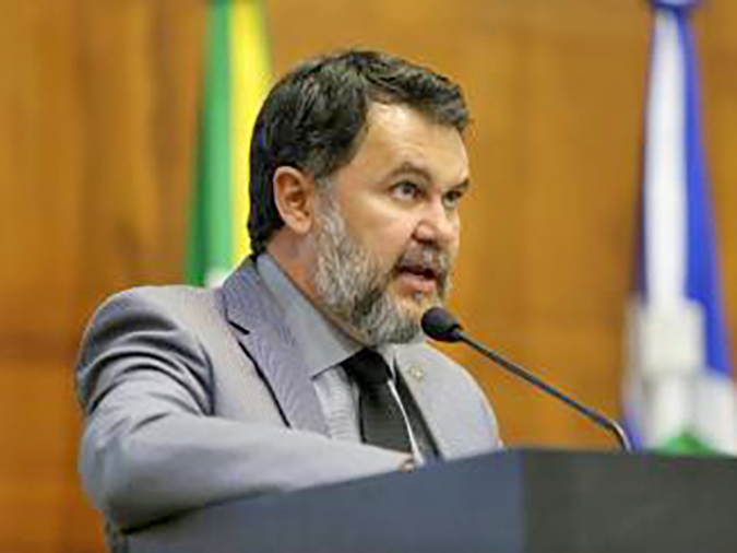 TJ n�o v� preju�zos a sociedade e absolve deputado de Juara por fraude em licita��o.