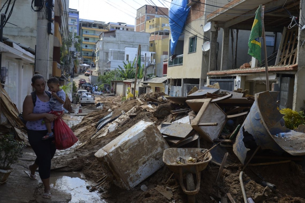 PRF prende suspeito de integrar mil�cia que controla comunidades