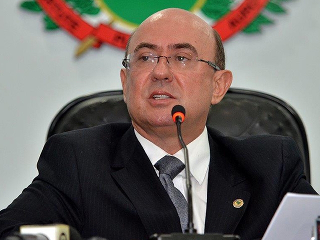 Ex-deputado Jos� Riva promete entregar provas ao Minist�rio P�blico Estadual