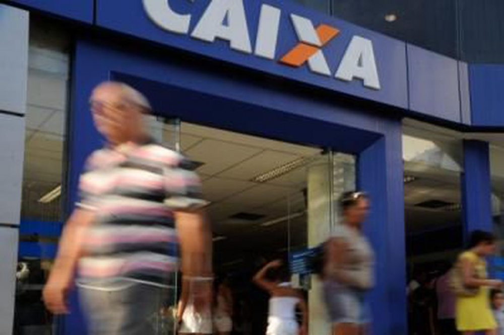 Caixa come�a a pagar hoje d�cimo terceiro do Bolsa Fam�lia